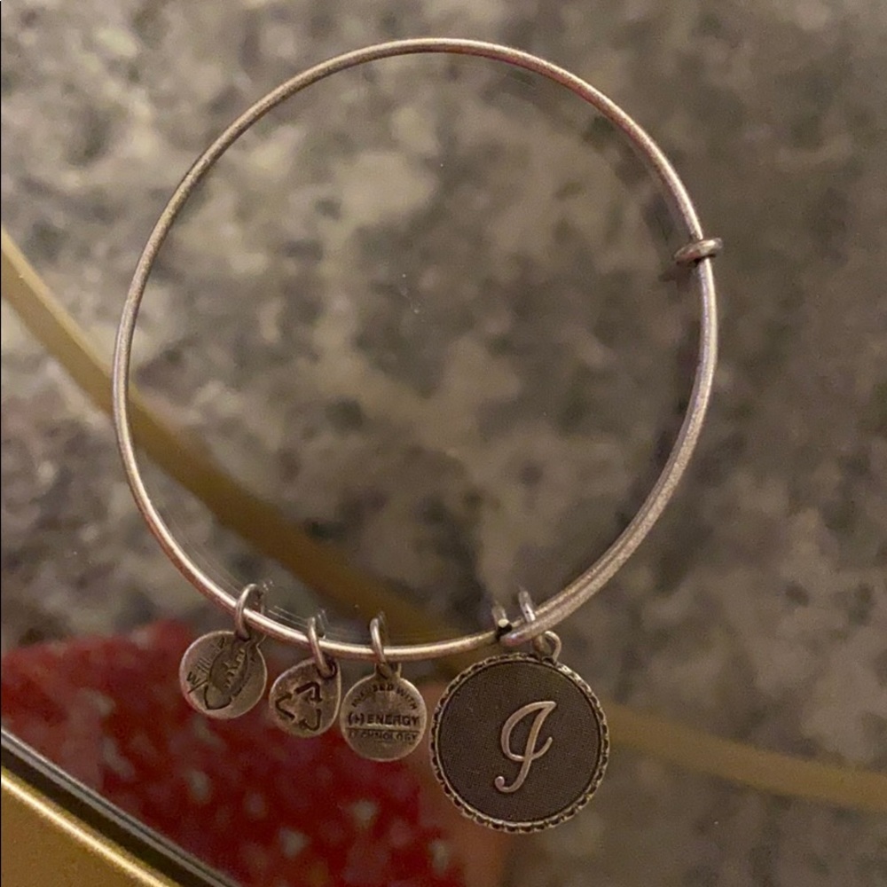 ALEX & ANI J BRACELET